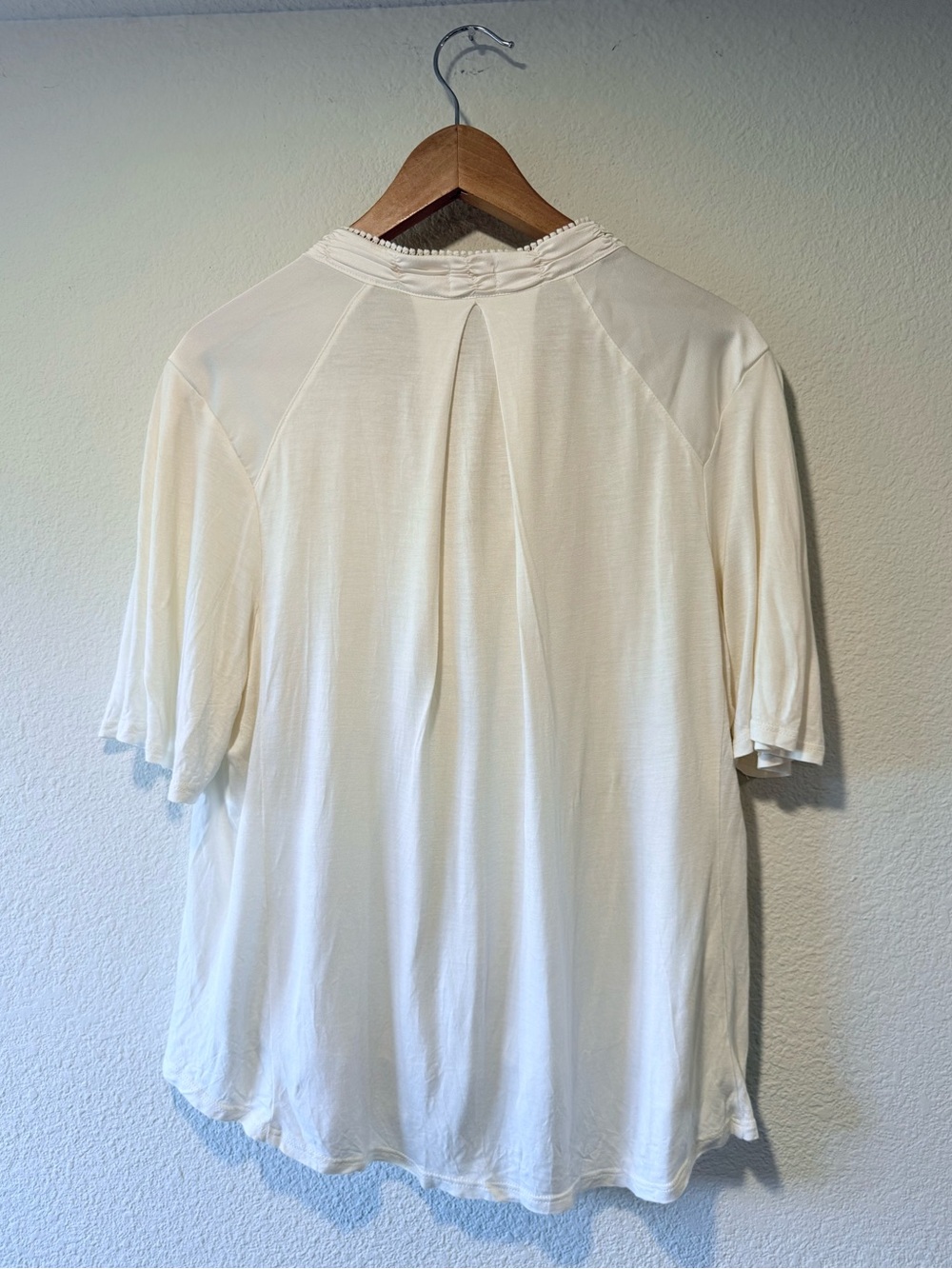 TINY Eliana Cream Embroidered Floral Short-Sleeve Blouse - Picture 10 of 13